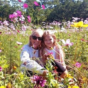 Meet your Posher, Michele